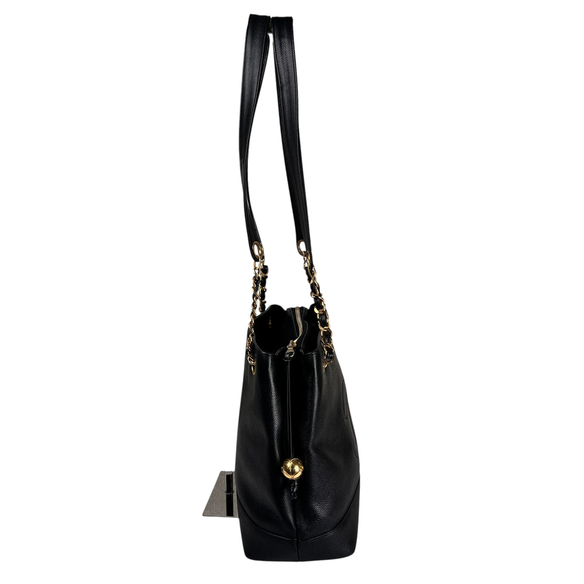 Chanel Black Shoulder Bags A-17681