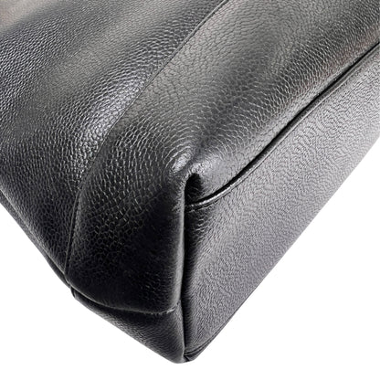 Chanel Black Shoulder Bags A-17681