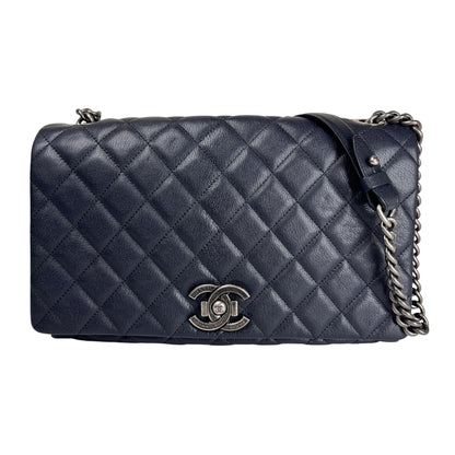 Chanel Black Shoulder Bags A-17682