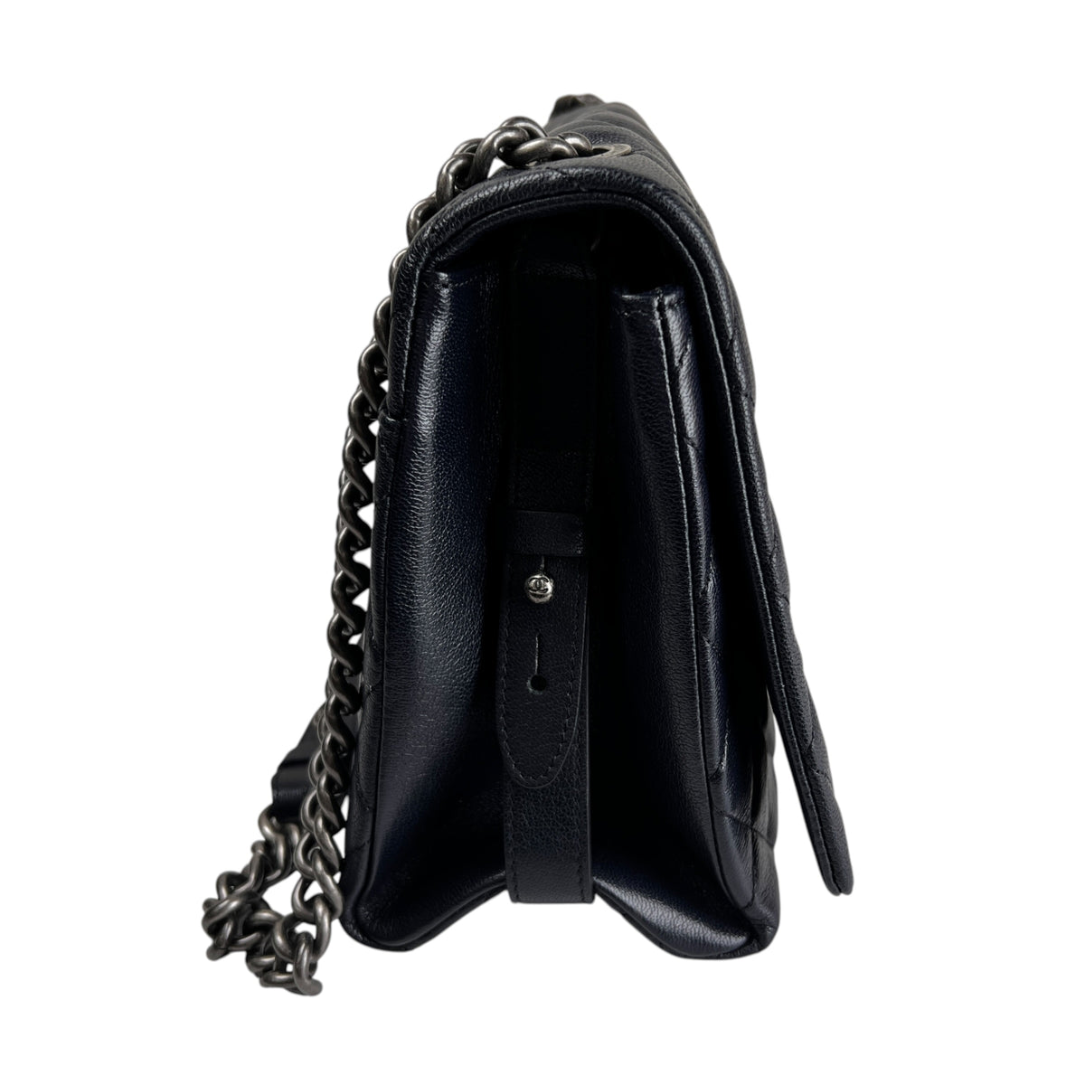 Chanel Black Shoulder Bags A-17682