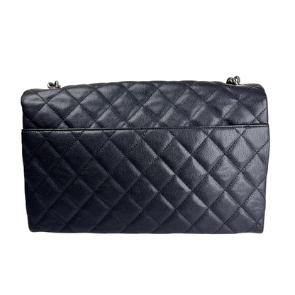 Chanel Black Shoulder Bags A-17682