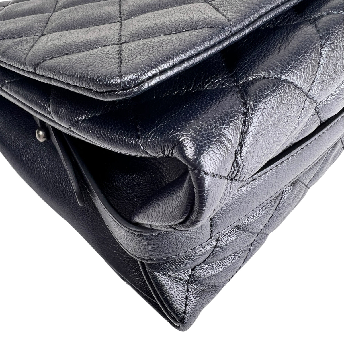 Chanel Black Shoulder Bags A-17682