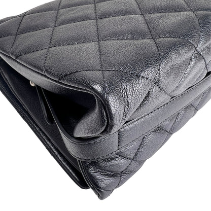 Chanel Black Shoulder Bags A-17682