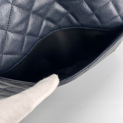 Chanel Black Shoulder Bags A-17682