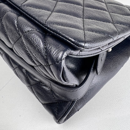 Chanel Black Shoulder Bags A-17682