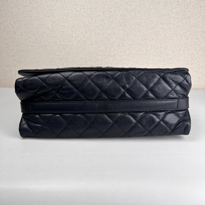 Chanel Black Shoulder Bags A-17682
