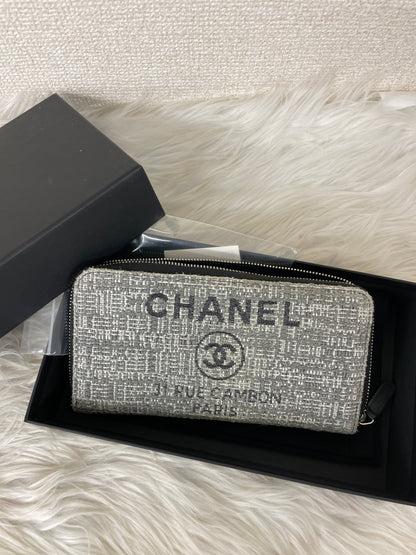 Chanel Gray Wallets A-17687