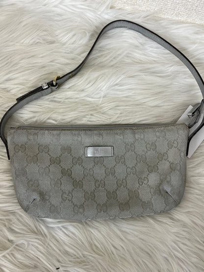 Gucci Silver Handle Bags A-17696