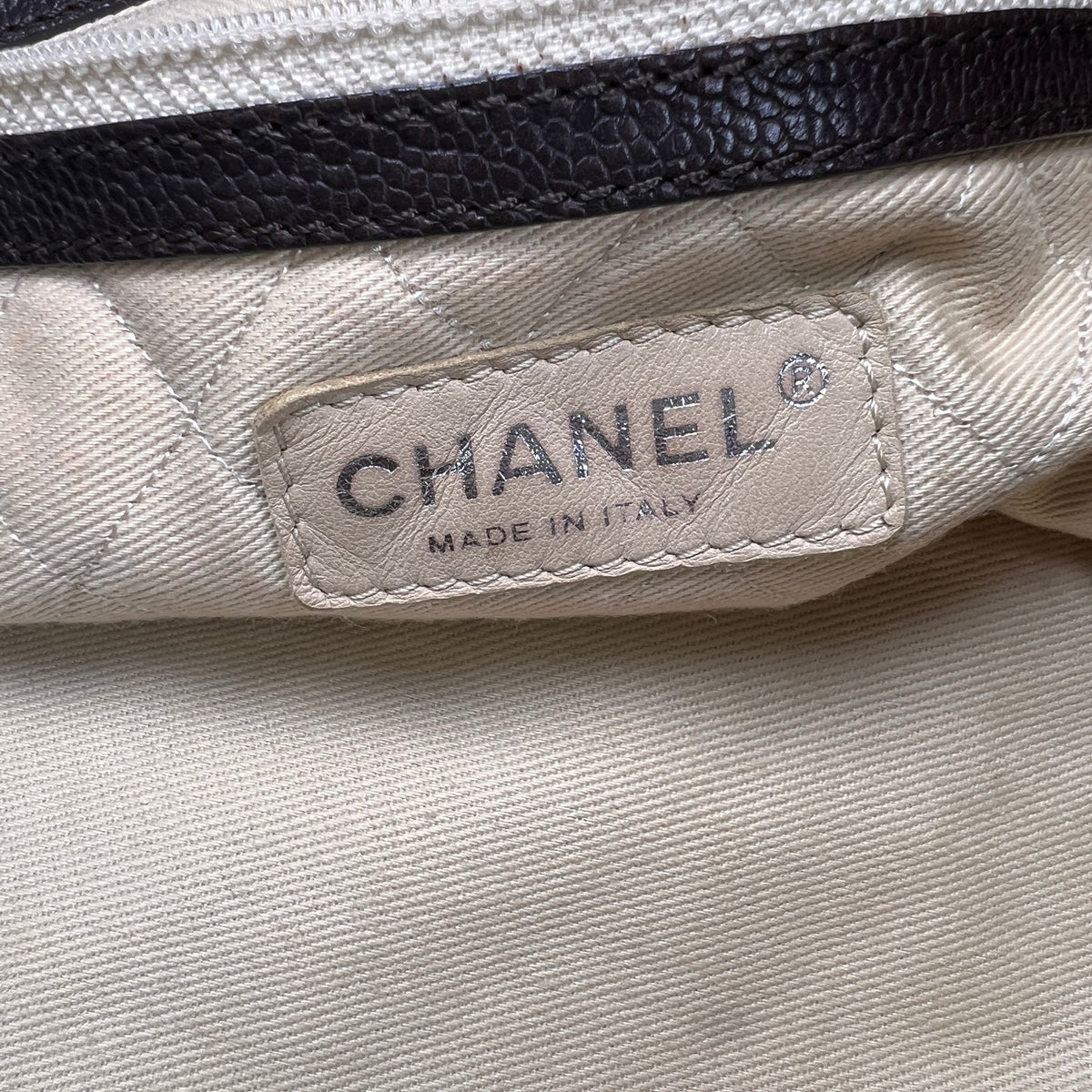 Chanel Brown Tote Bags A-17702