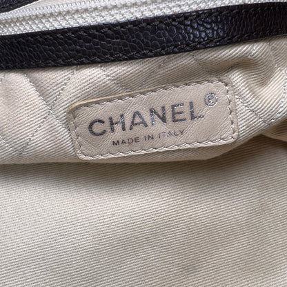 Chanel Brown Tote Bags A-17702