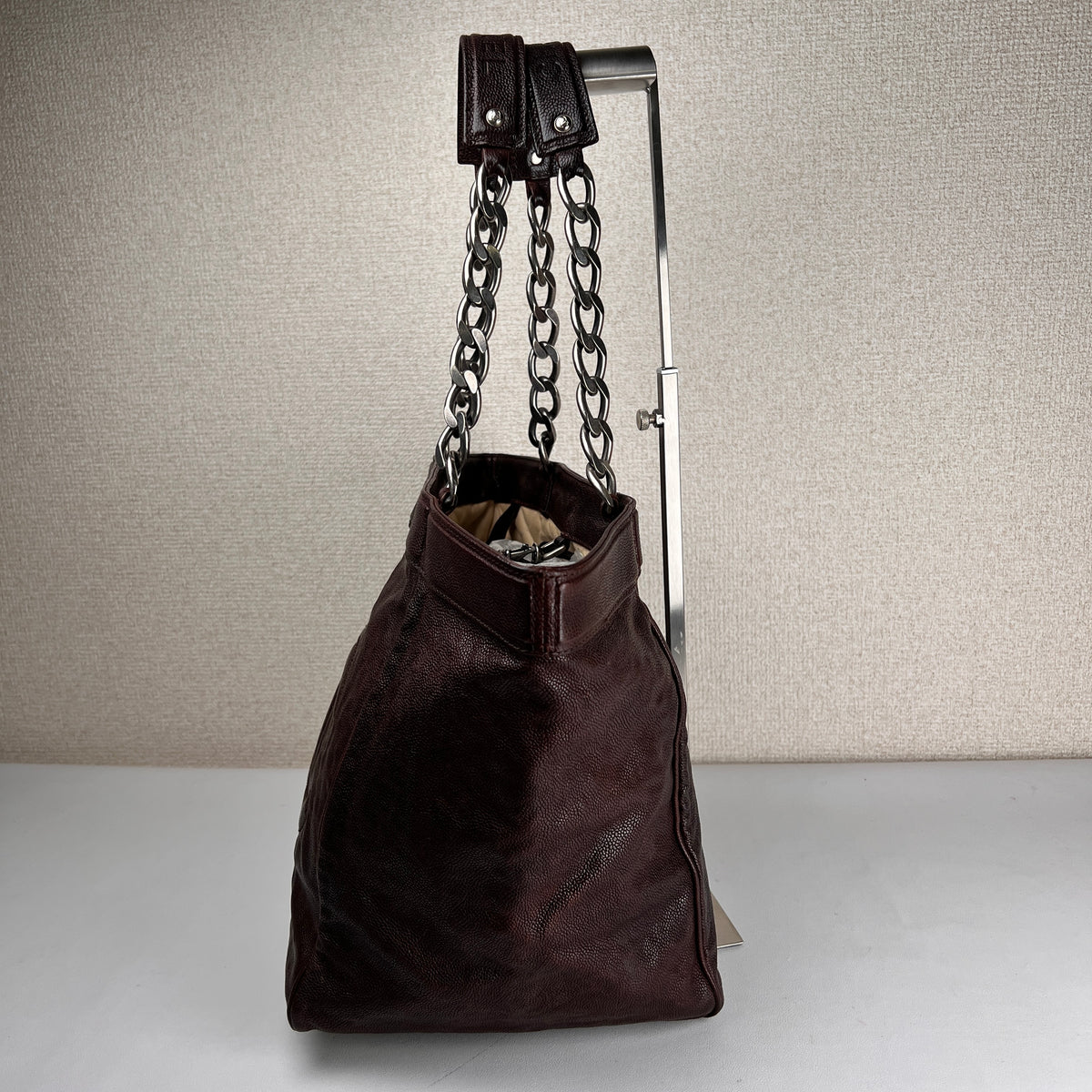 Chanel Brown Tote Bags A-17702