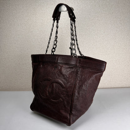 Chanel Brown Tote Bags A-17702