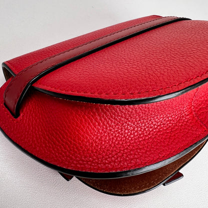 Loewe Red Shoulder Bags A-17722