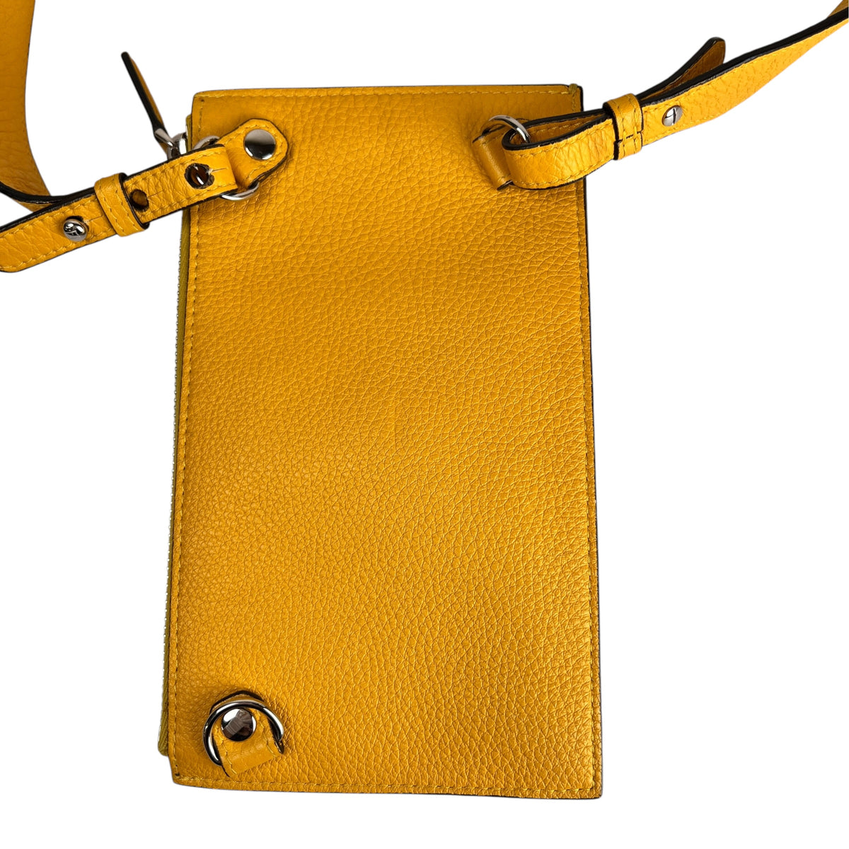 Fendi Yellow Shoulder Bags A-17730
