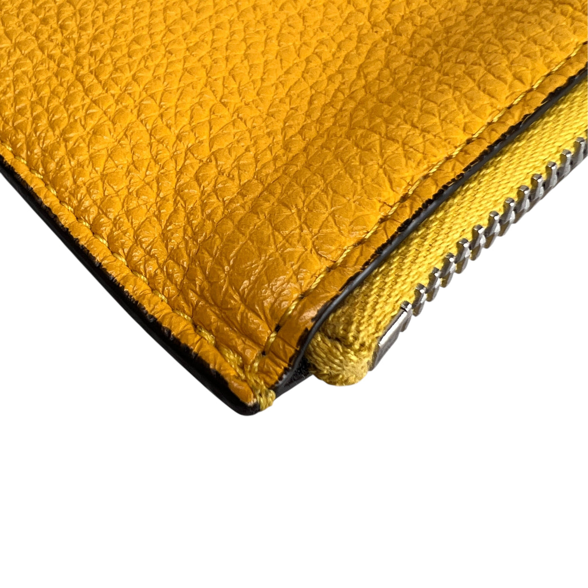Fendi Yellow Shoulder Bags A-17730