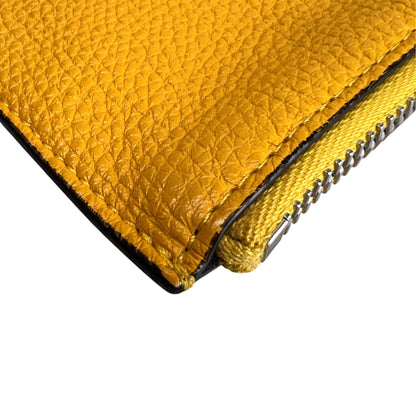 Fendi Yellow Shoulder Bags A-17730