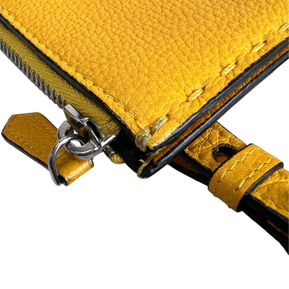 Fendi Yellow Shoulder Bags A-17730