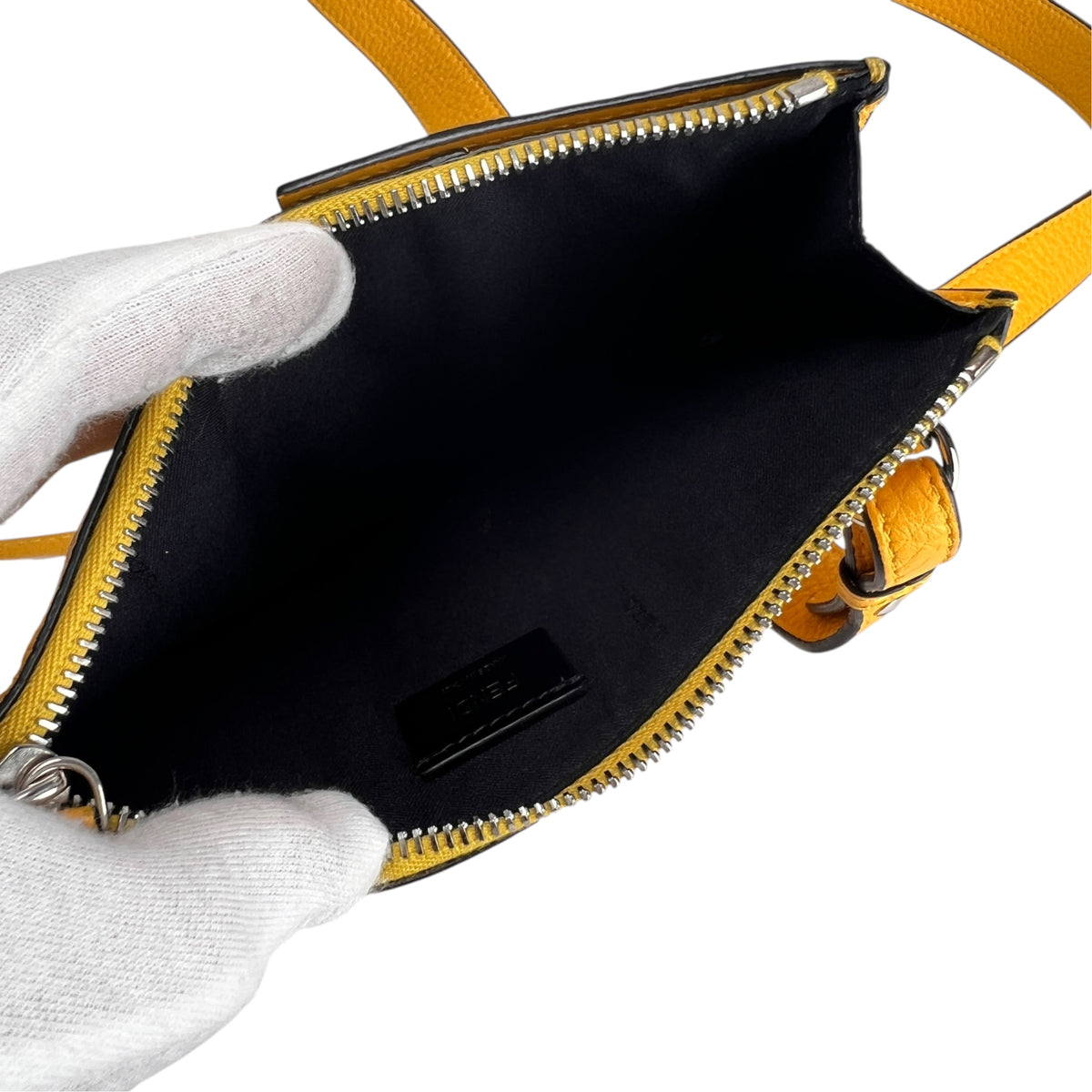 Fendi Yellow Shoulder Bags A-17730