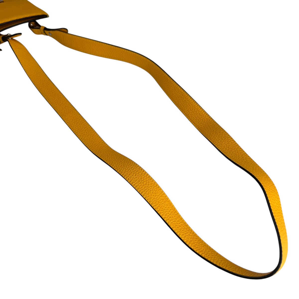 Fendi Yellow Shoulder Bags A-17730