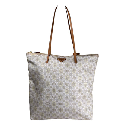 Prada Beige Tote Bags A-17740