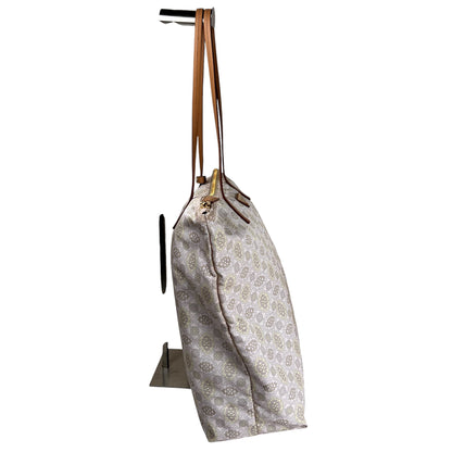 Prada Beige Tote Bags A-17740