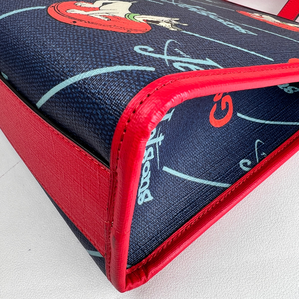 Gucci Navy Tote Bags A-17742