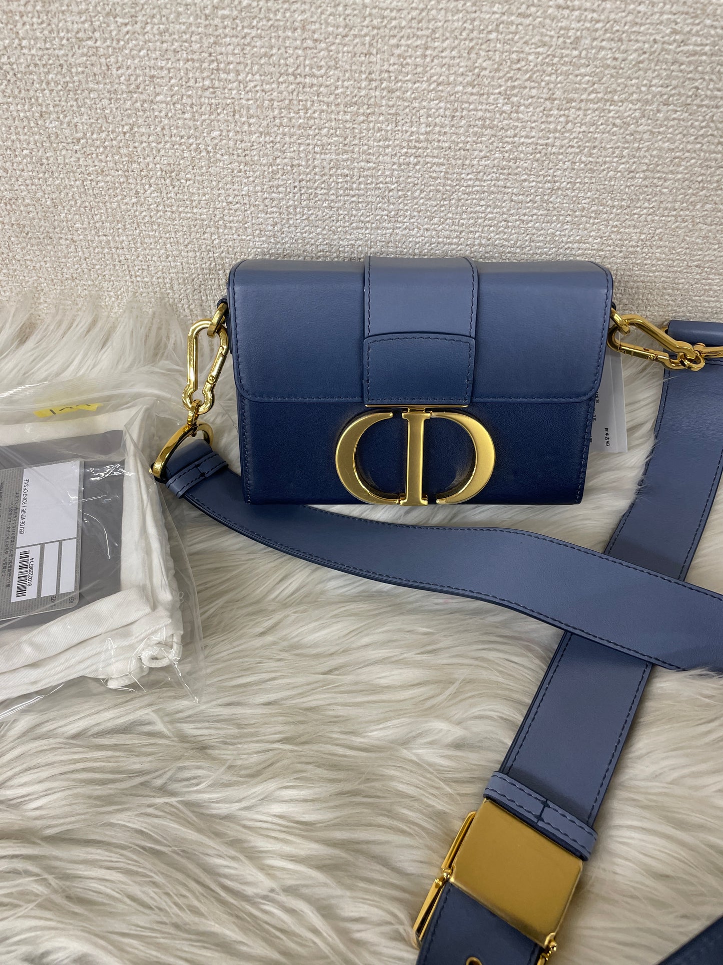 Dior Navy Shoulder Bags A-17755