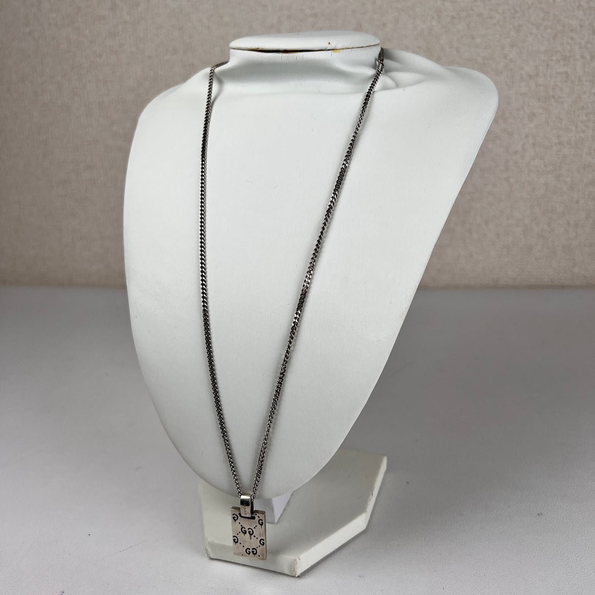 Gucci Silver Necklaces A-17758