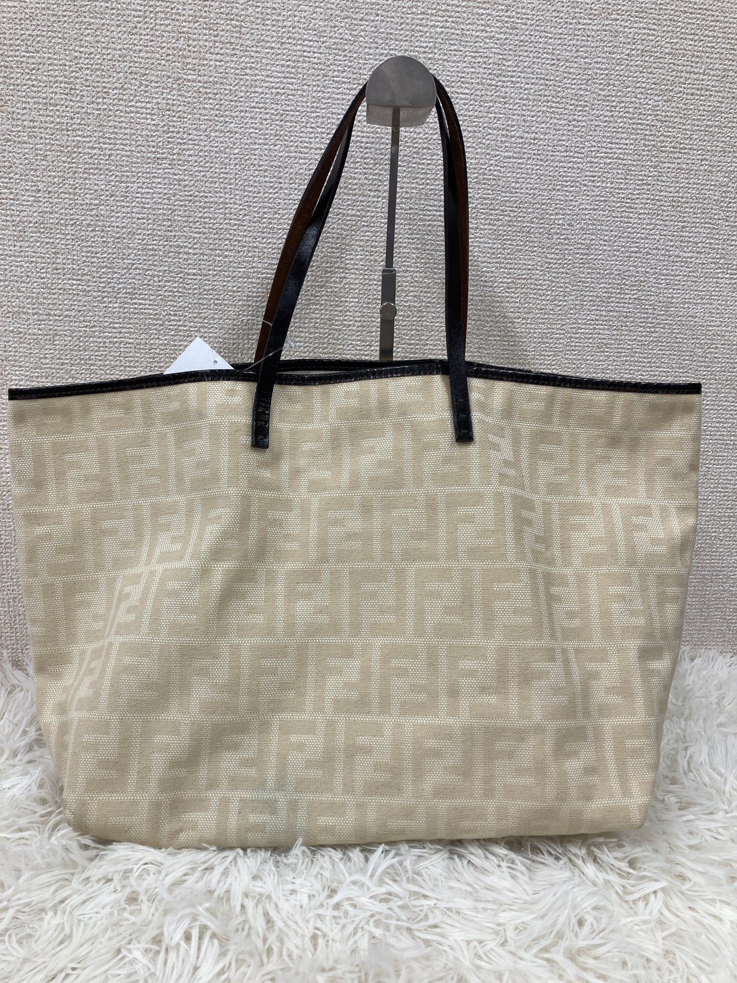 Fendi Beige Handle Bags A-17769