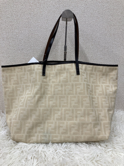 Fendi Beige Handle Bags A-17769