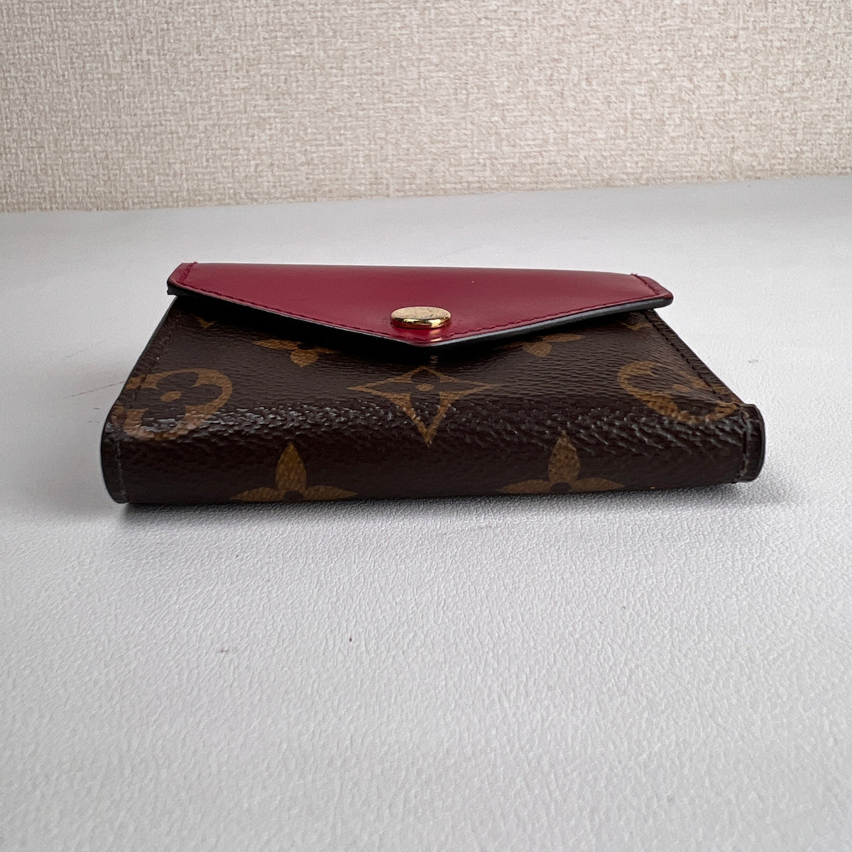 Louis Vuitton Multicolor Wallets A-17774