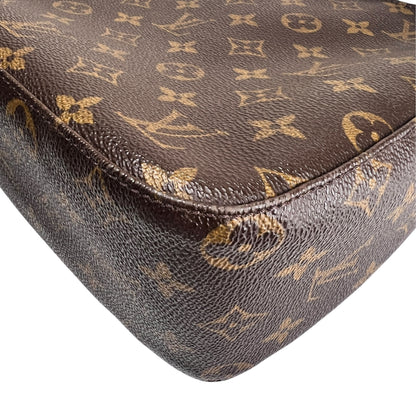 Louis Vuitton Brown Handle Bags A-17778