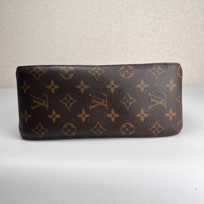 Louis Vuitton Brown Handle Bags A-17778