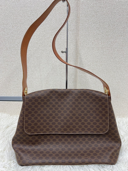 Celine Brown Shoulder Bags A-17779