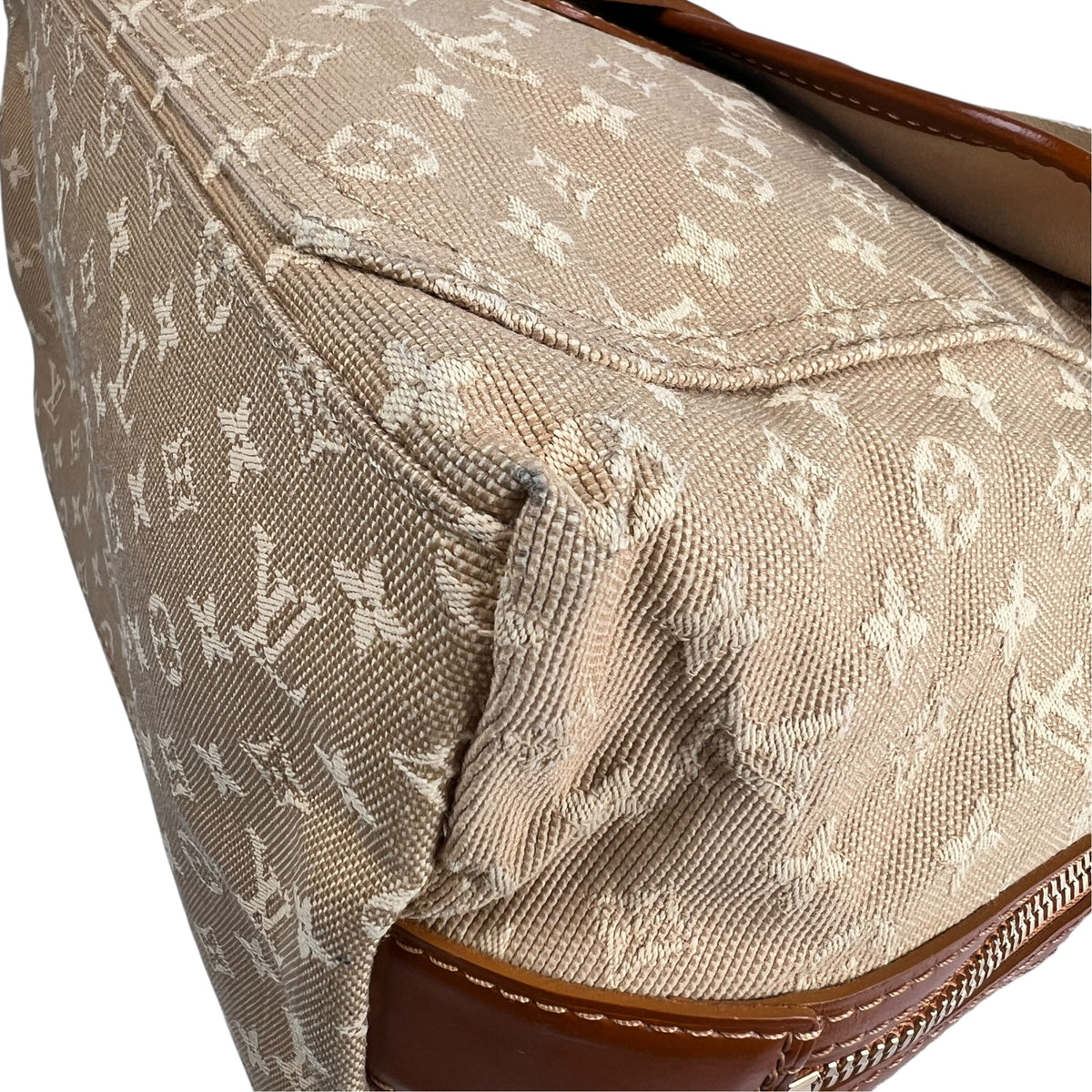 Louis Vuitton Beige Handle Bags A-17782