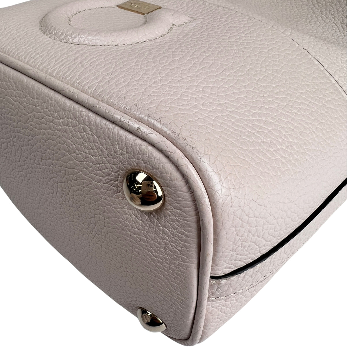 Ferragamo White Shoulder Bags A-17784