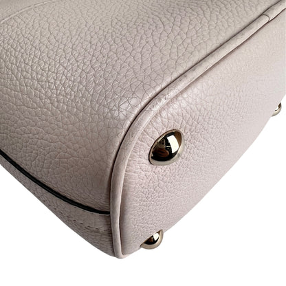 Ferragamo White Shoulder Bags A-17784
