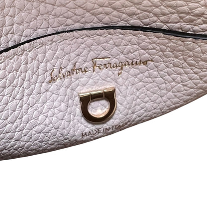Ferragamo White Shoulder Bags A-17784