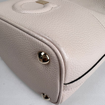 Ferragamo White Shoulder Bags A-17784