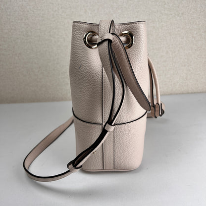 Ferragamo White Shoulder Bags A-17784