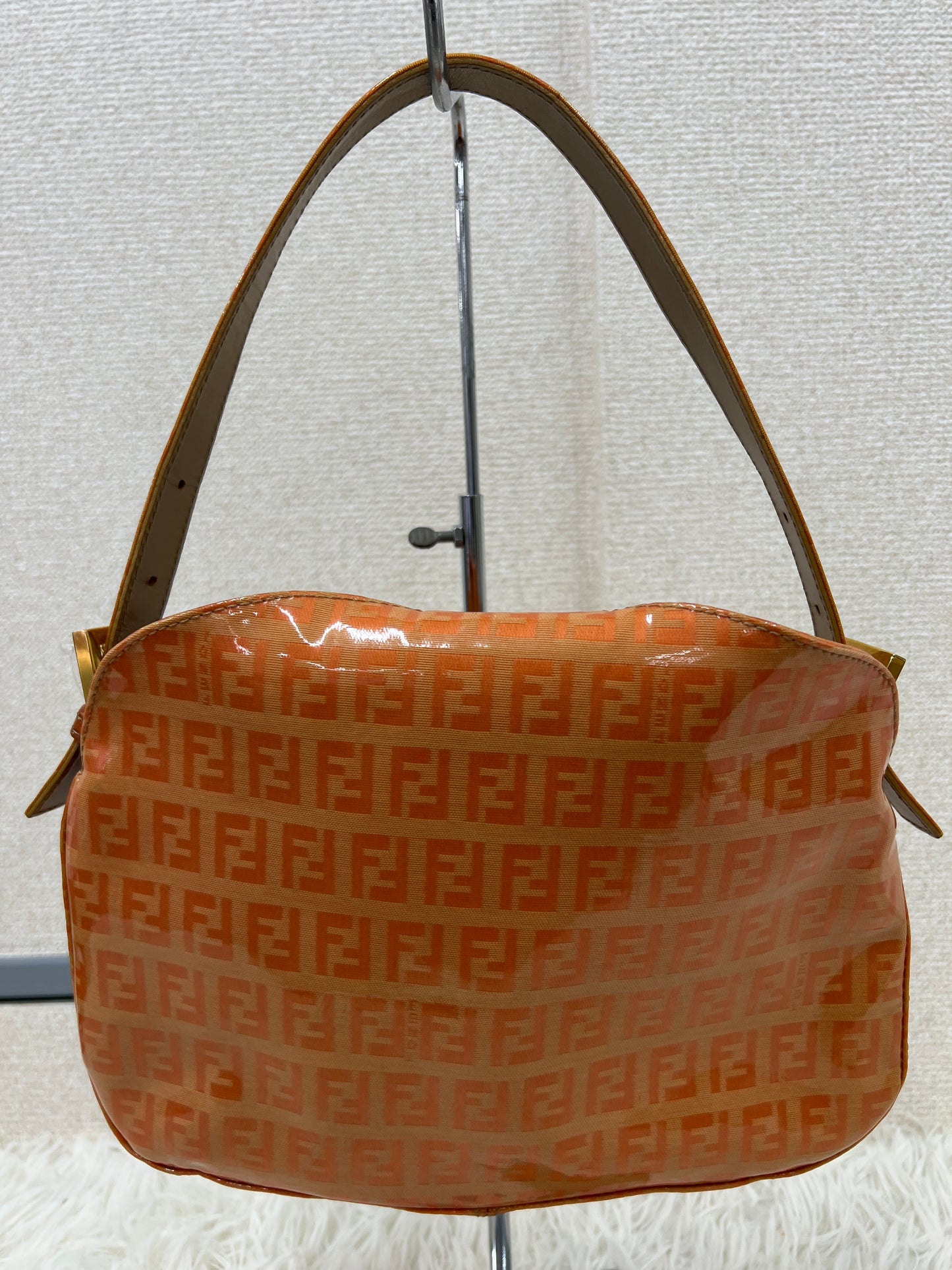 Fendi Orange Shoulder Bags A-17785