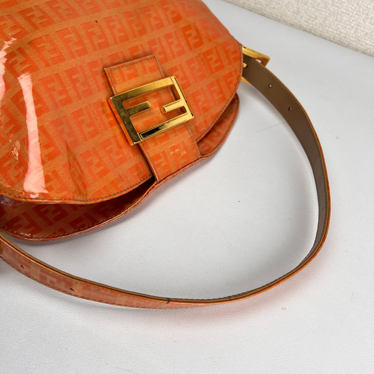 Fendi Orange Shoulder Bags A-17785
