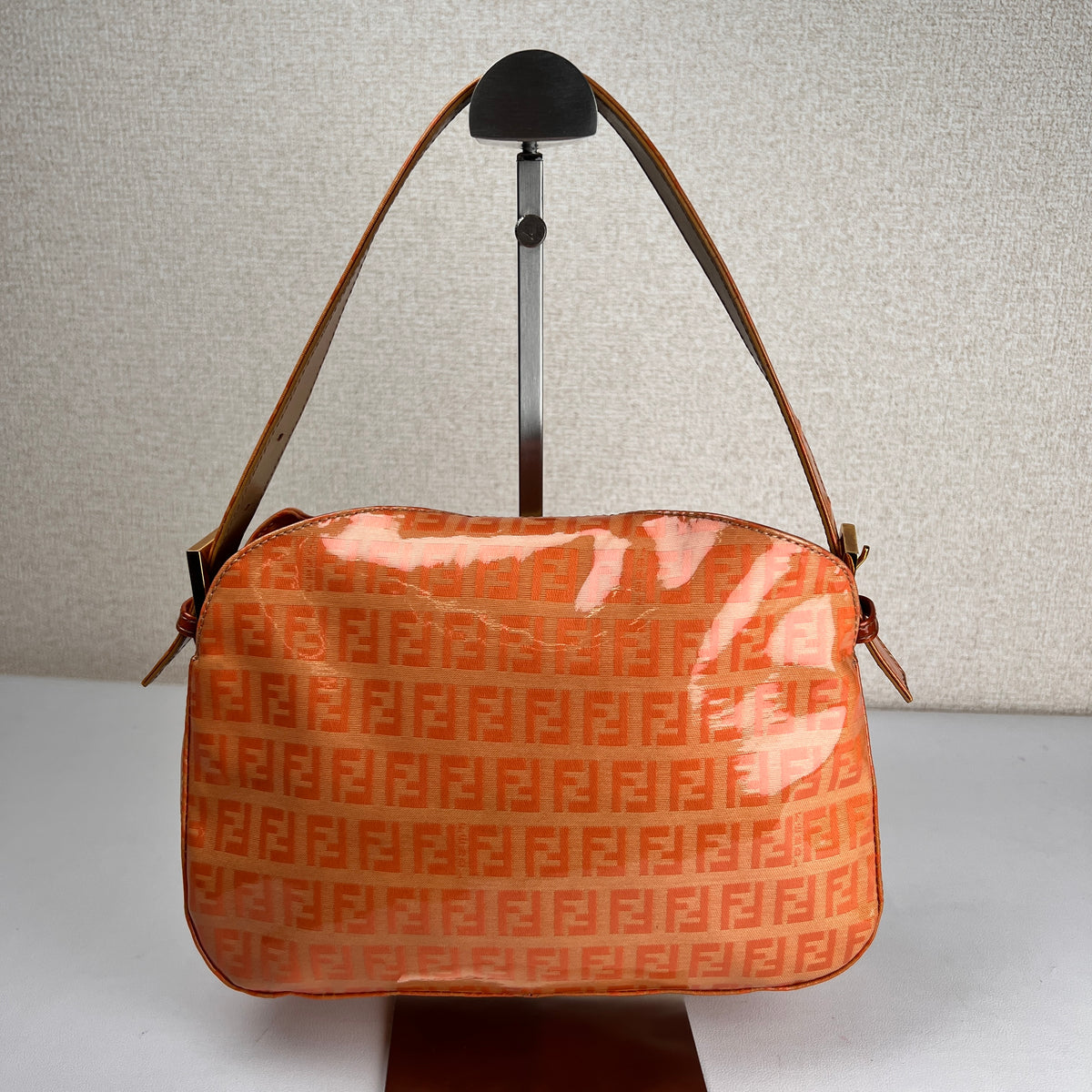 Fendi Orange Shoulder Bags A-17785