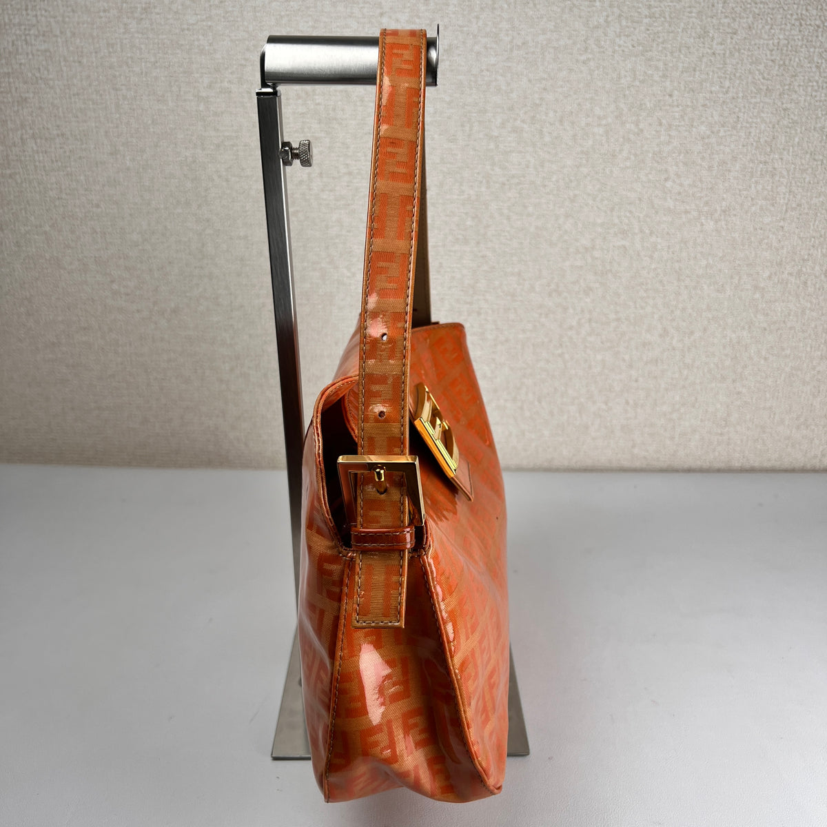 Fendi Orange Shoulder Bags A-17785