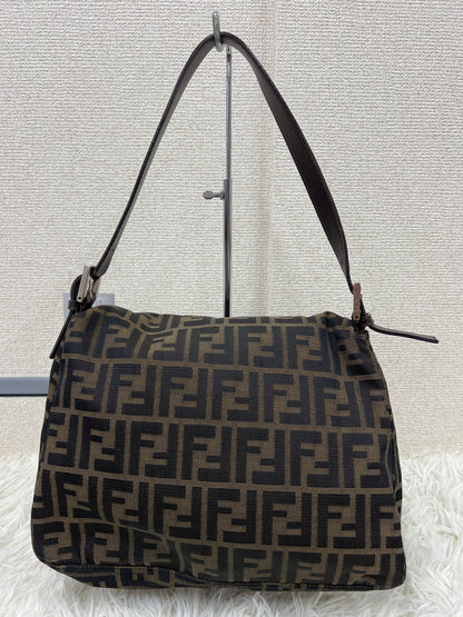 Fendi Brown Shoulder Bags A-17786