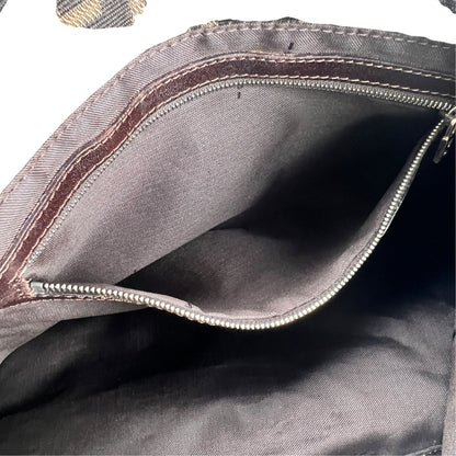 Fendi Brown Shoulder Bags A-17786