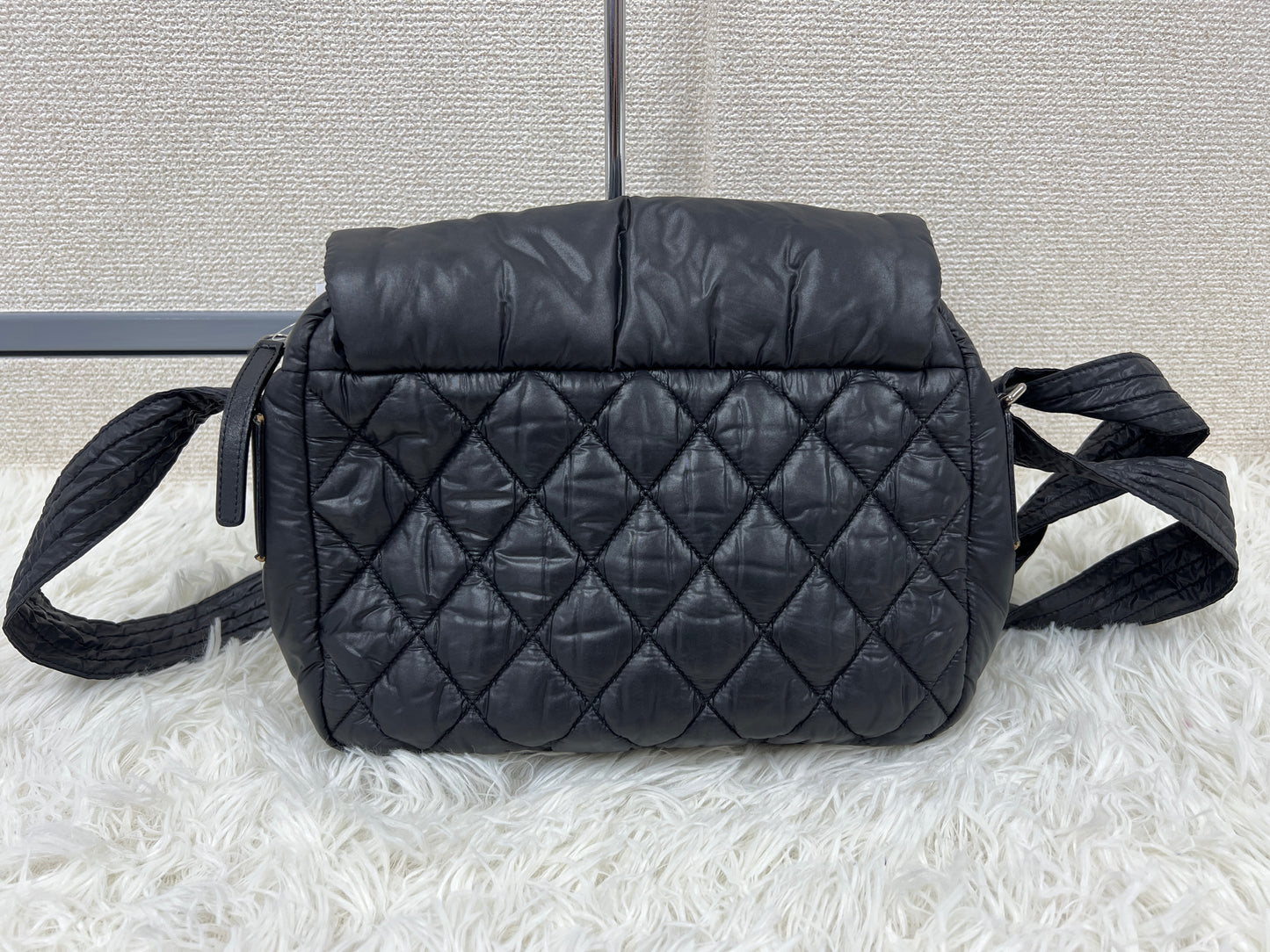 Chanel Black Shoulder Bags A-17792