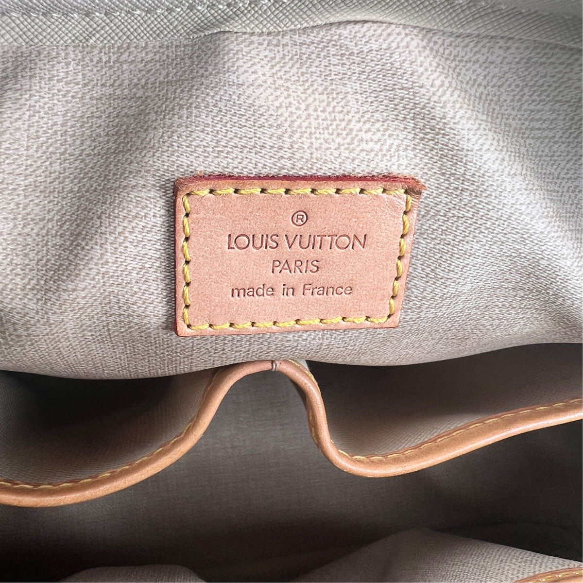 Louis Vuitton Brown Handle Bags A-17793