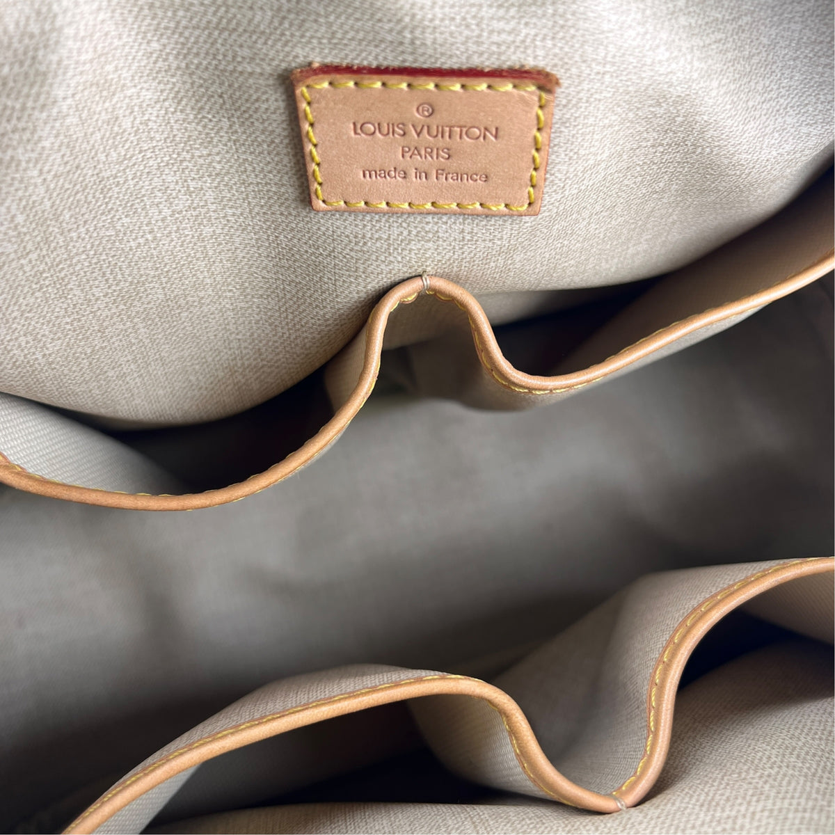 Louis Vuitton Brown Handle Bags A-17793