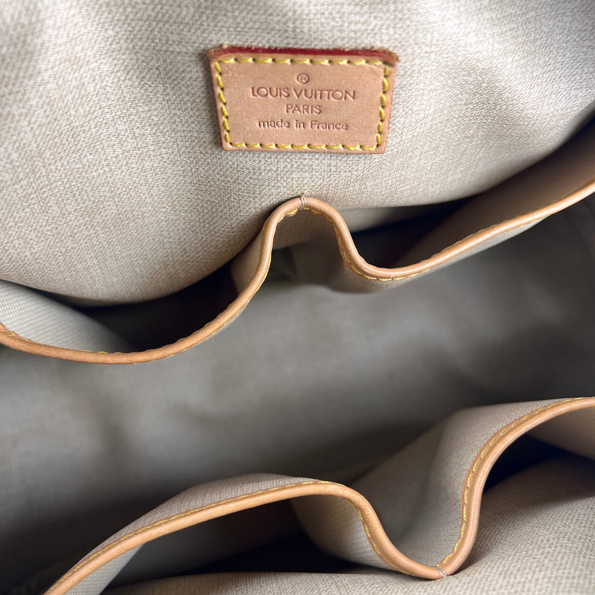 Louis Vuitton Brown Handle Bags A-17793